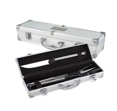 Set de herramientas de asado