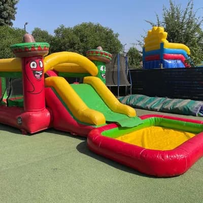 Castillo inflable Chili’s acuático