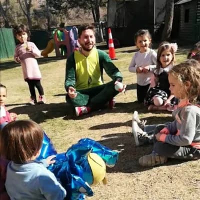 Animación dinosaurios 1hra